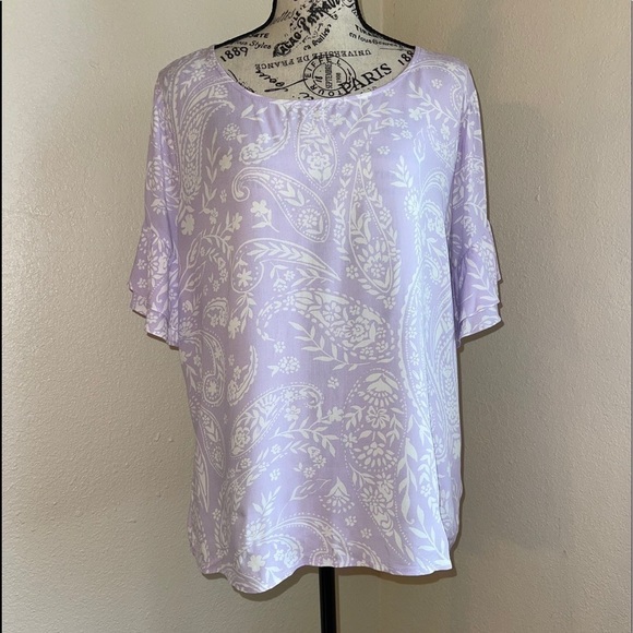 Route 66 Tops - NWT- Route 66 lavender print blouse. Size large
